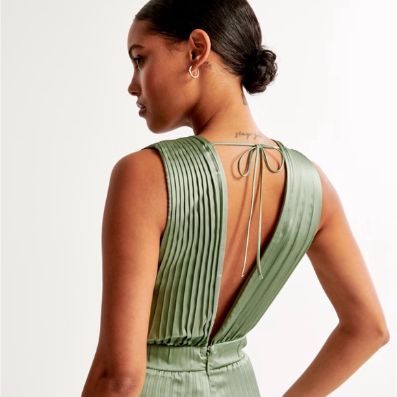 NWT Abercrombie & Fitch Navy Jumpsuit - Picture 9 of 16